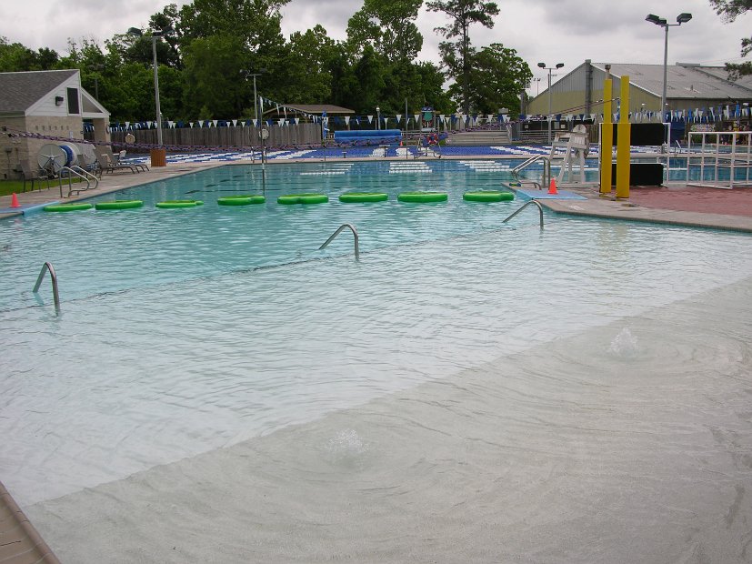 Dad's Club 50 meter olympic pool and childrens pool 1006 Voss Road (8)